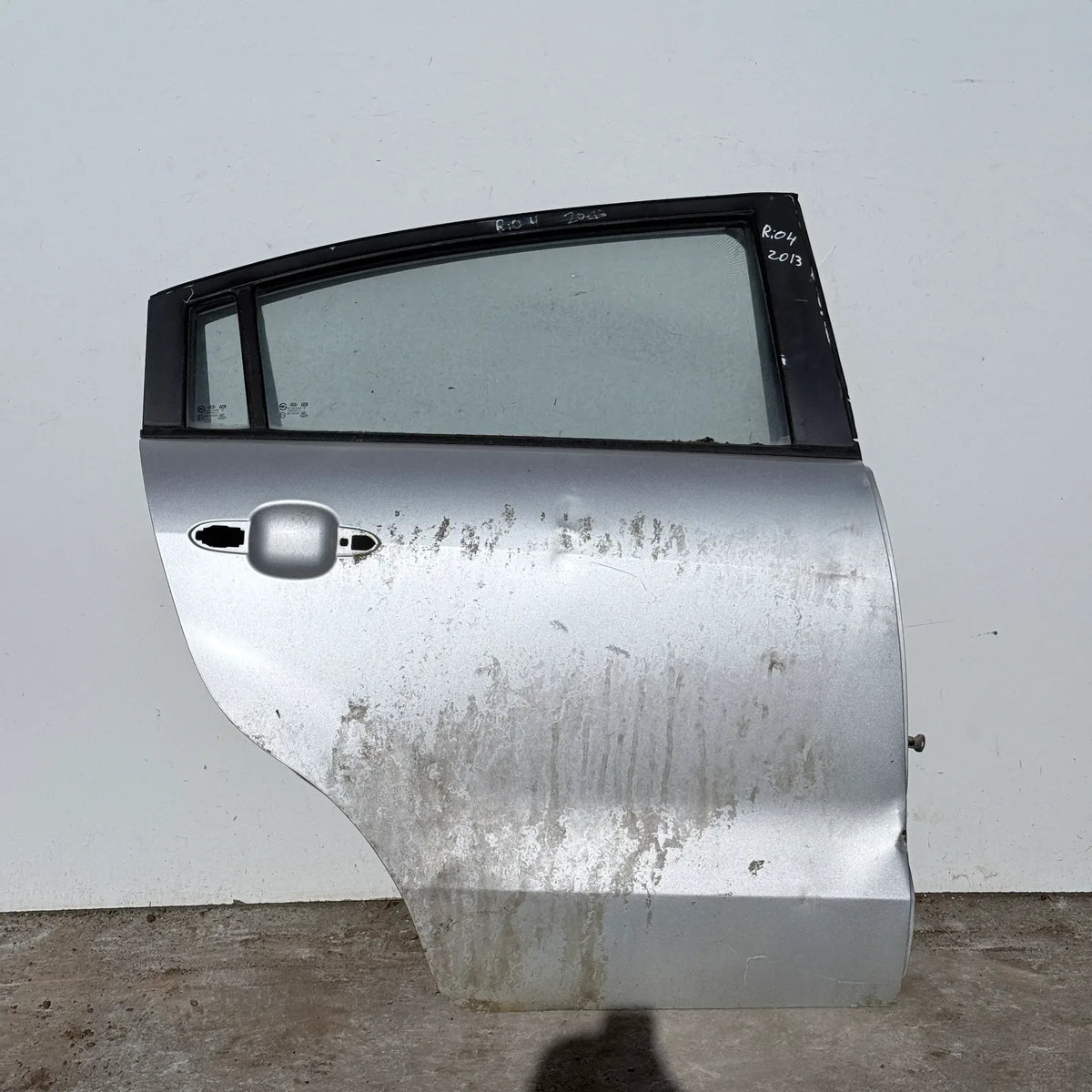 Puerta lata TRASERA DERECHA Kia Rio 4 2013 - 4x2 Bencina Mecánico