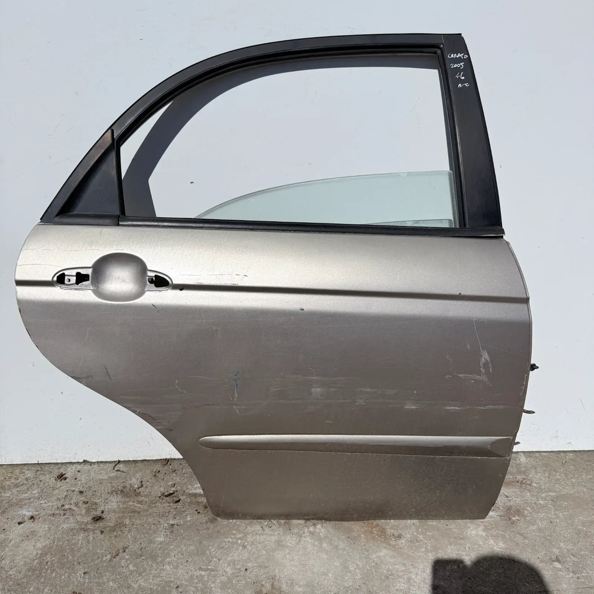Puerta lata TRASERA DERECHA Kia Cerato 2005 - 4x2 Bencina Mecánico