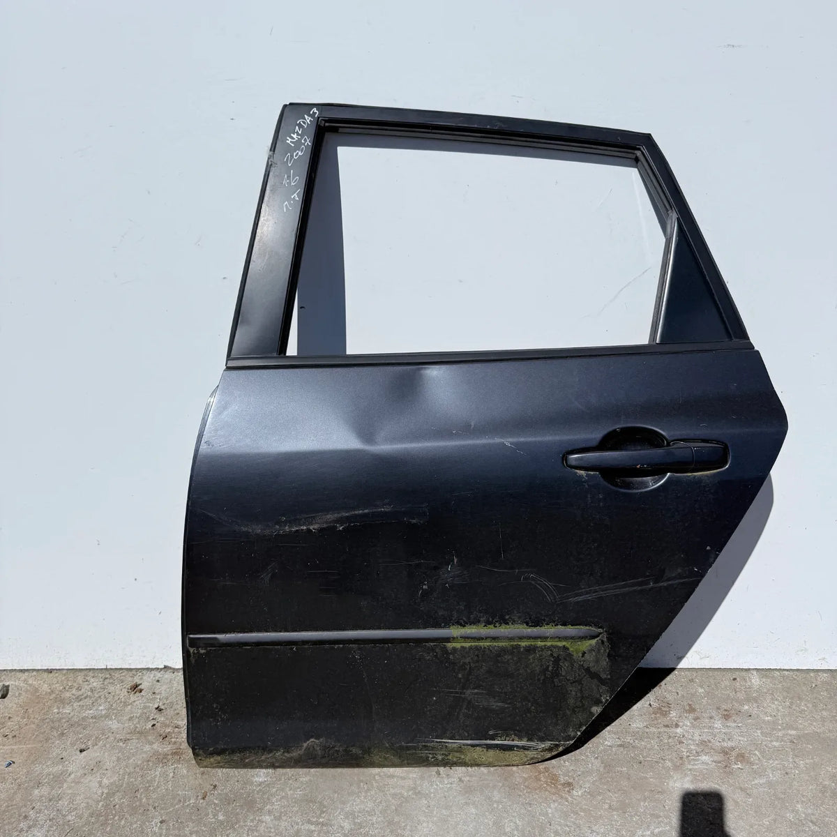 Puerta lata TRASERA IZQUIERDA Mazda 3 2007 - 4x2 Bencina Mecánico
