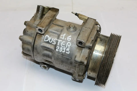 COMPRESOR A/C Renault Duster 2015 - 4x2 Bencina Mecánico
