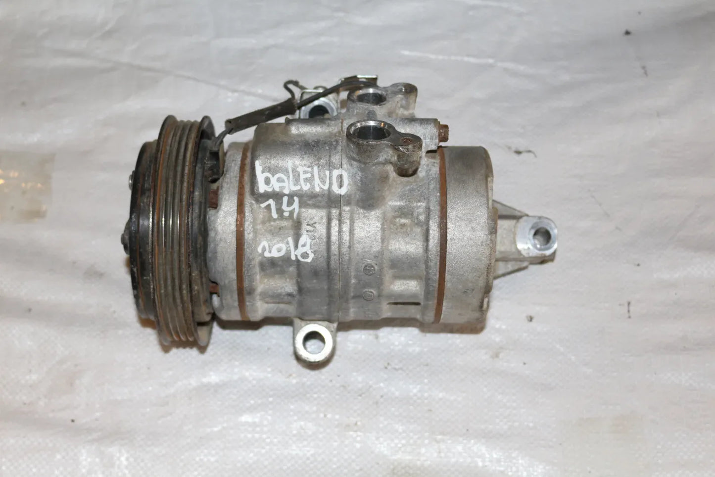 COMPRESOR A/C Suzuki Baleno 2018 - 1.4 4x2 Bencina Mecánico
