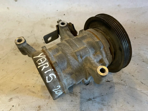 COMPRESOR A/C Toyota Yaris 2014 - 1.5 4x2 Bencina Mecánico
