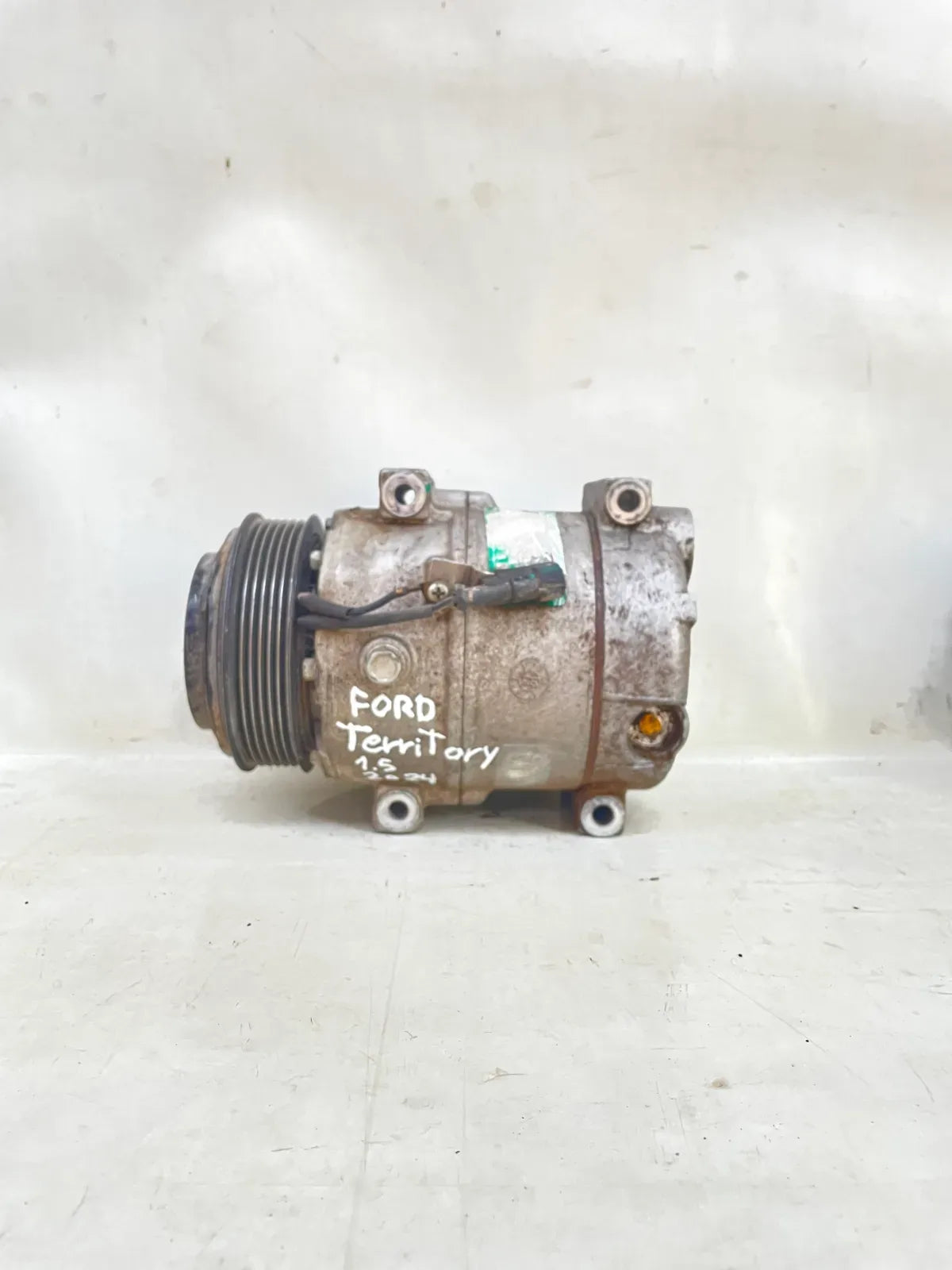 COMPRESOR A/C Ford TERRITORY 2014 - 1.5 4x2 Bencina Mecánico