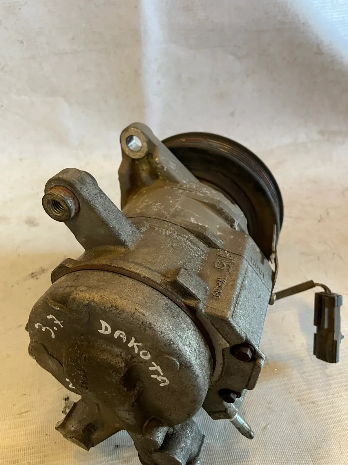 COMPRESOR A/C Dodge Dakota 2011 - 3.7 4x4 Bencina Mecánico