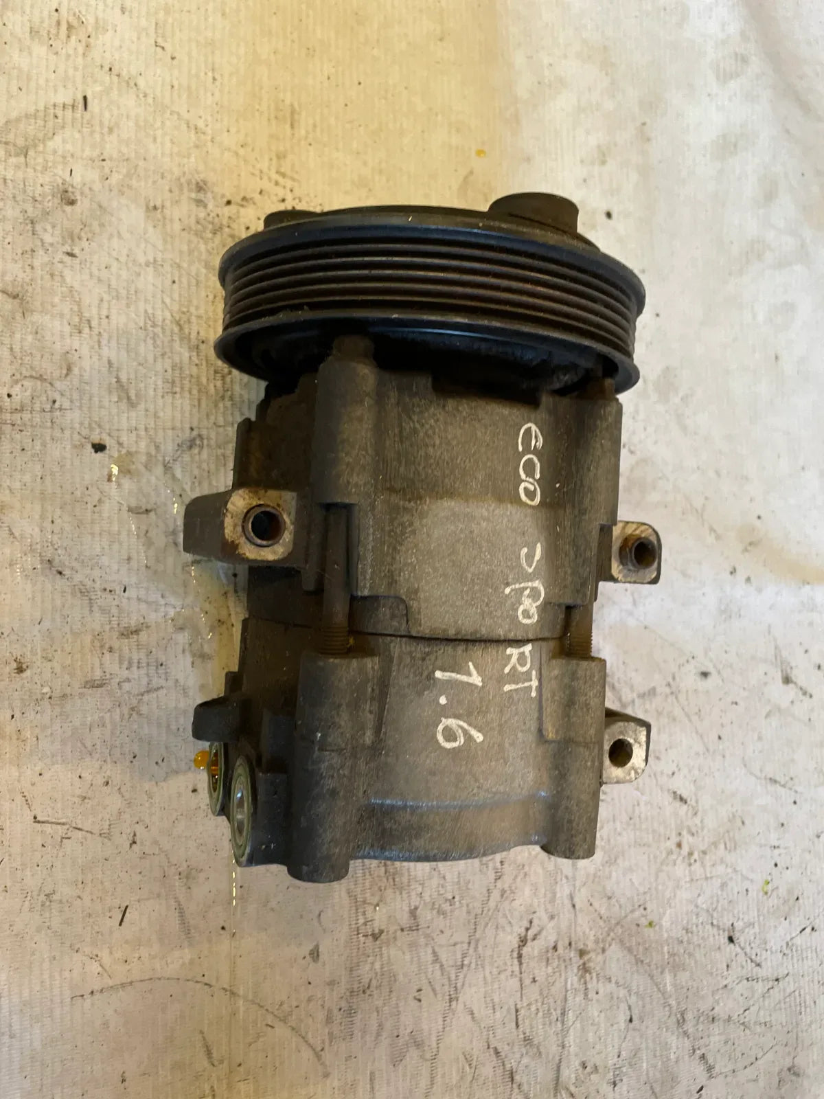 COMPRESOR A/C Ford ECOSPORT 2006 - 1.6 4x2 Bencina Mecánico