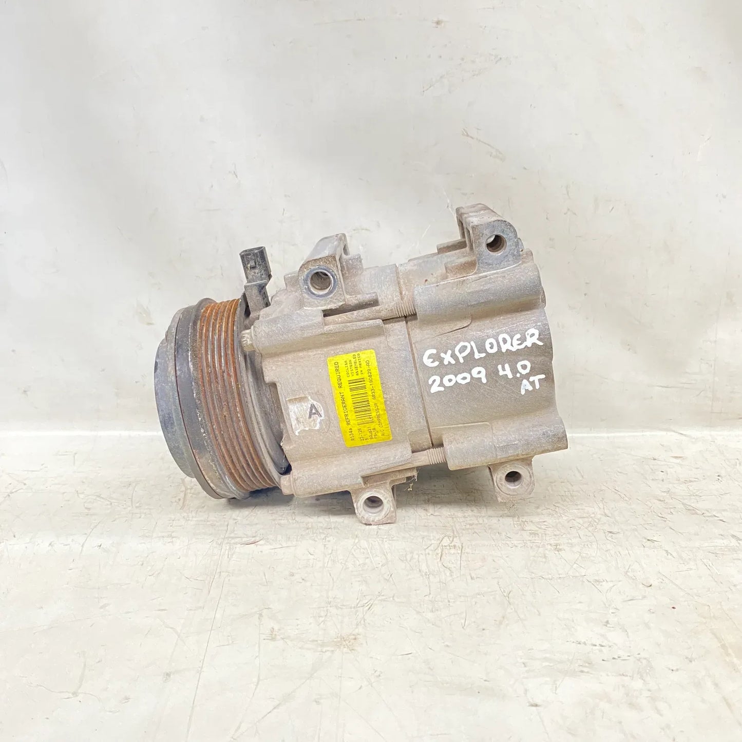 COMPRESOR A/C Ford Explorer 2009 - 4.0 4x4 Bencina Automático