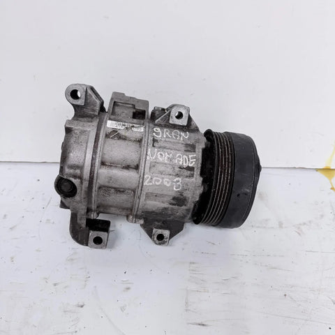 COMPRESOR A/C Suzuki grand nomade  2008 - 2.0 4x2 Bencina Mecánico