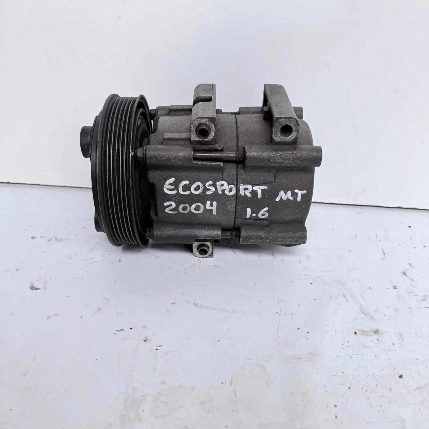 COMPRESOR A/C Ford ECOSPORT 2004 - 1.6 4x2 Bencina Mecánico