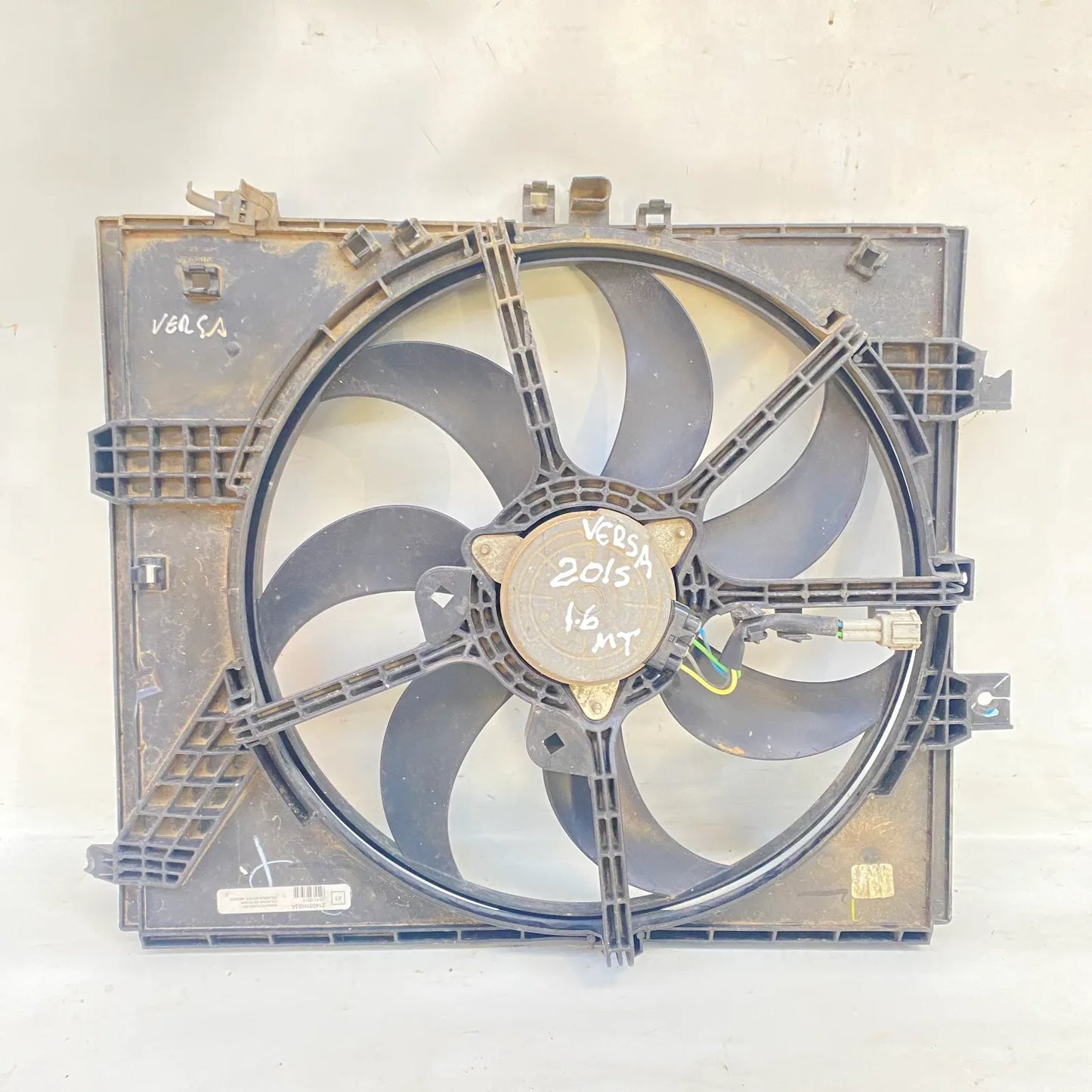 ELECTROVENTILADOR Nissan versa 2015 - 1.6 4x2 Bencina Mecánico