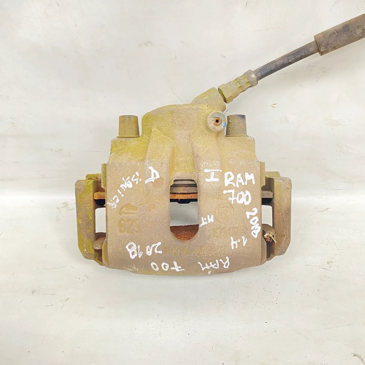 CALIPER DEL-IZQ RAM 700 2018 - 1.4 4x2 Bencina Mecánico