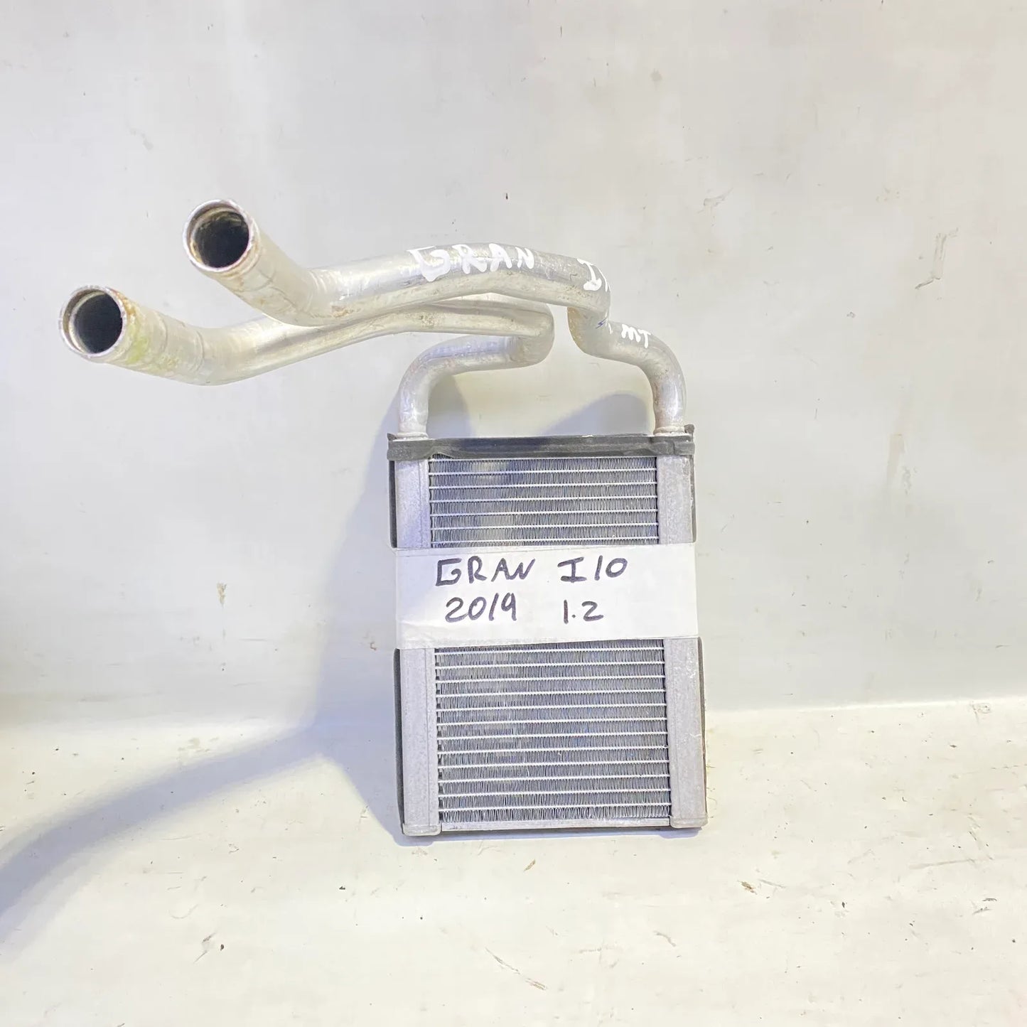 RADIADOR CALEFACCION Hyundai Grand i10 2019 - 1.2 4x2 Bencina Mecánico