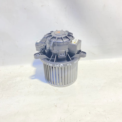 Motor de calefaccion Hyundai Grand i10 2019 - 1.2 4x2 Bencina Mecánico