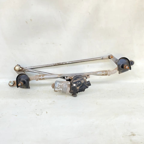 MOTOR LIMPIAPARABRISAS CON ARTICULACION Suzuki Swift 2019 - 1.2 Bencina Mecánico