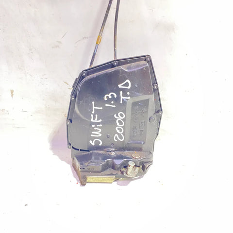 CERRADURA TRASERA DERECHA Suzuki Swift 2006 - 1.3 Bencina Mecánico