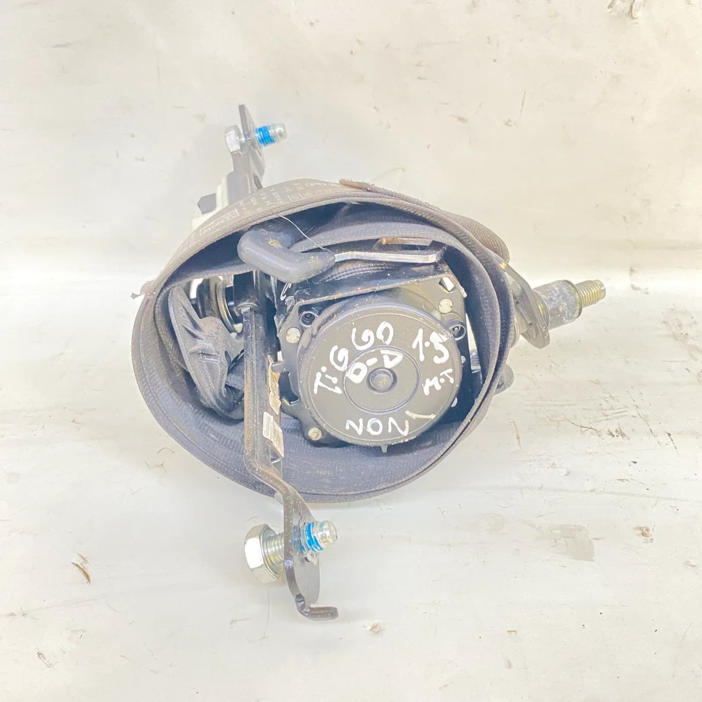 Cinturón de seguridad delantero DERECHO Chery TIGGO 3 2021 - 1.5 Bencina Mecánico