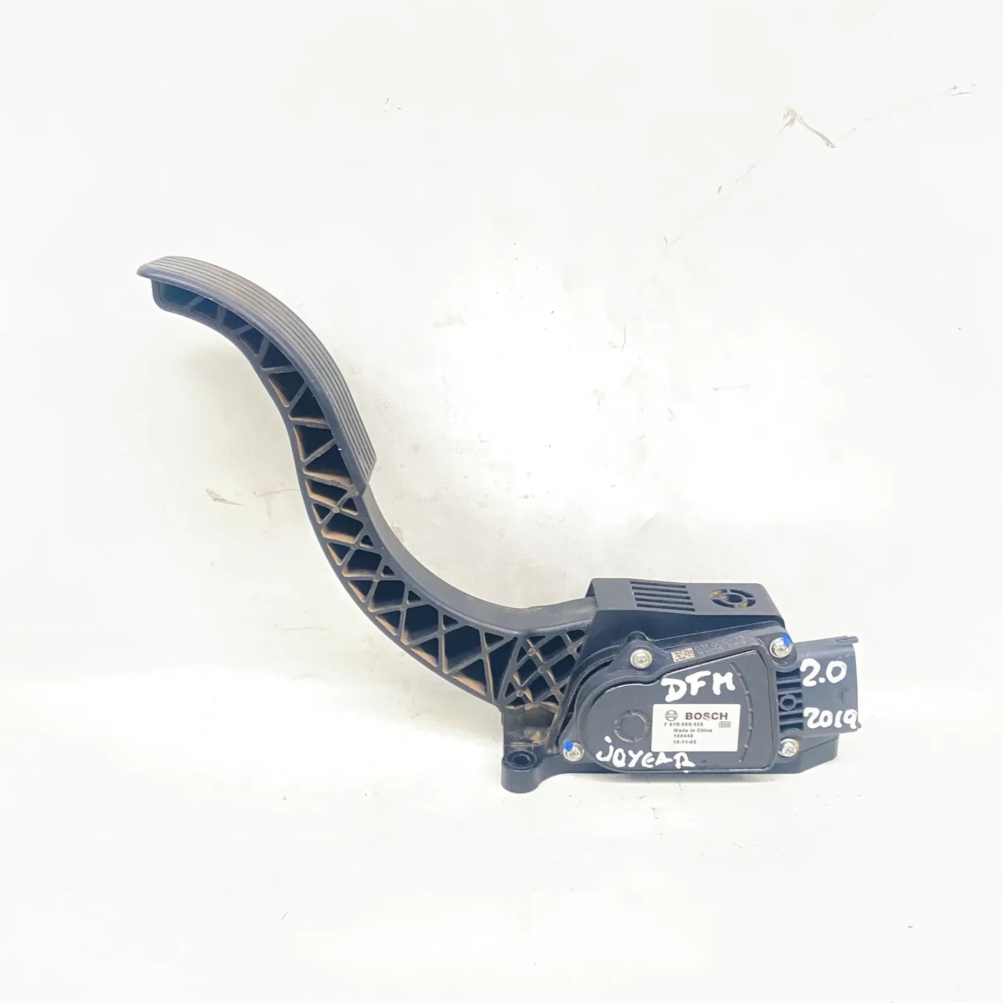 PEDAL ACELERADOR DFM JOYEAR 2019 - 2.0 Bencina Mecánico