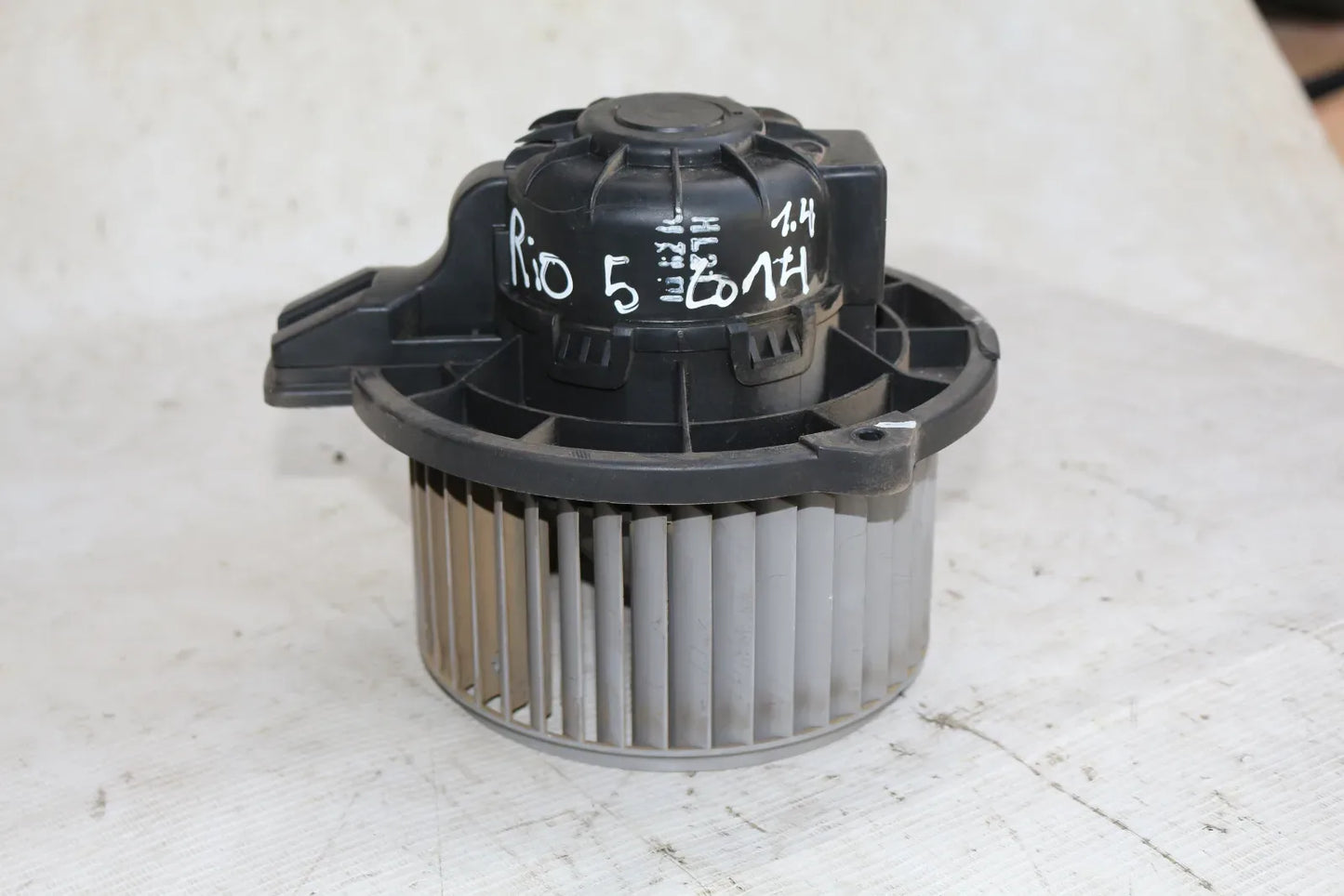 Motor de calefaccion Kia RIO 5 2014 - 1.4