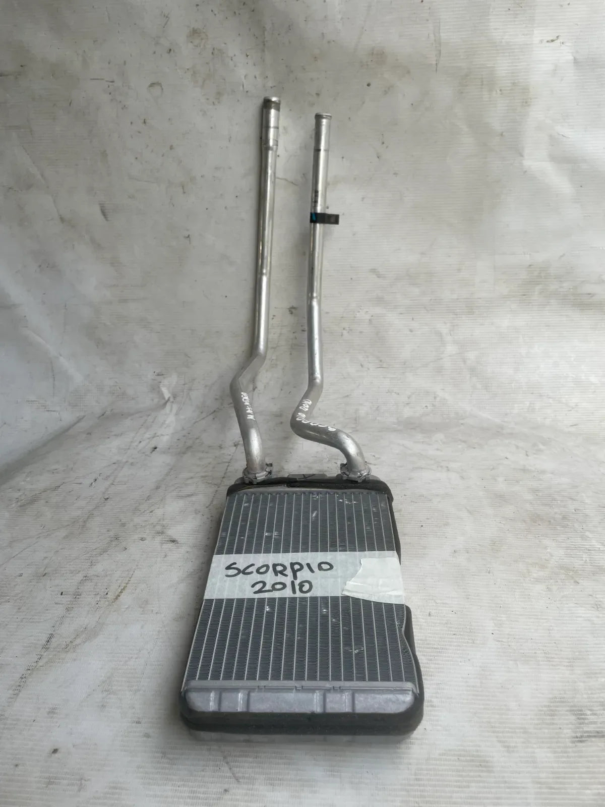 RADIADOR CALEFACCION Mahindra Scorpio 2010