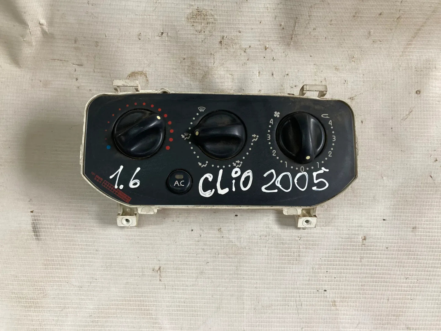 PANEL CALEFACCION Renault Clio 2005