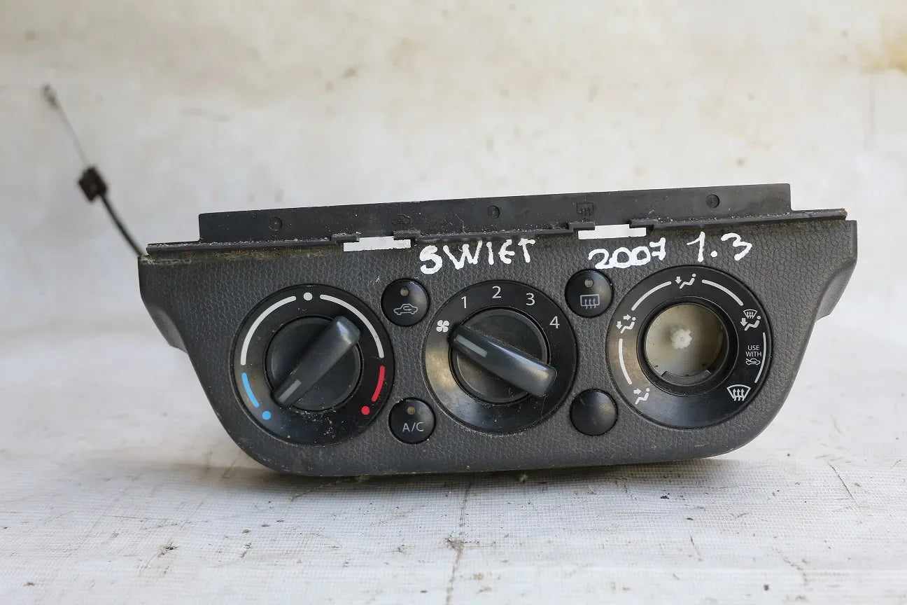 PANEL CALEFACCION Suzuki Swift 2007