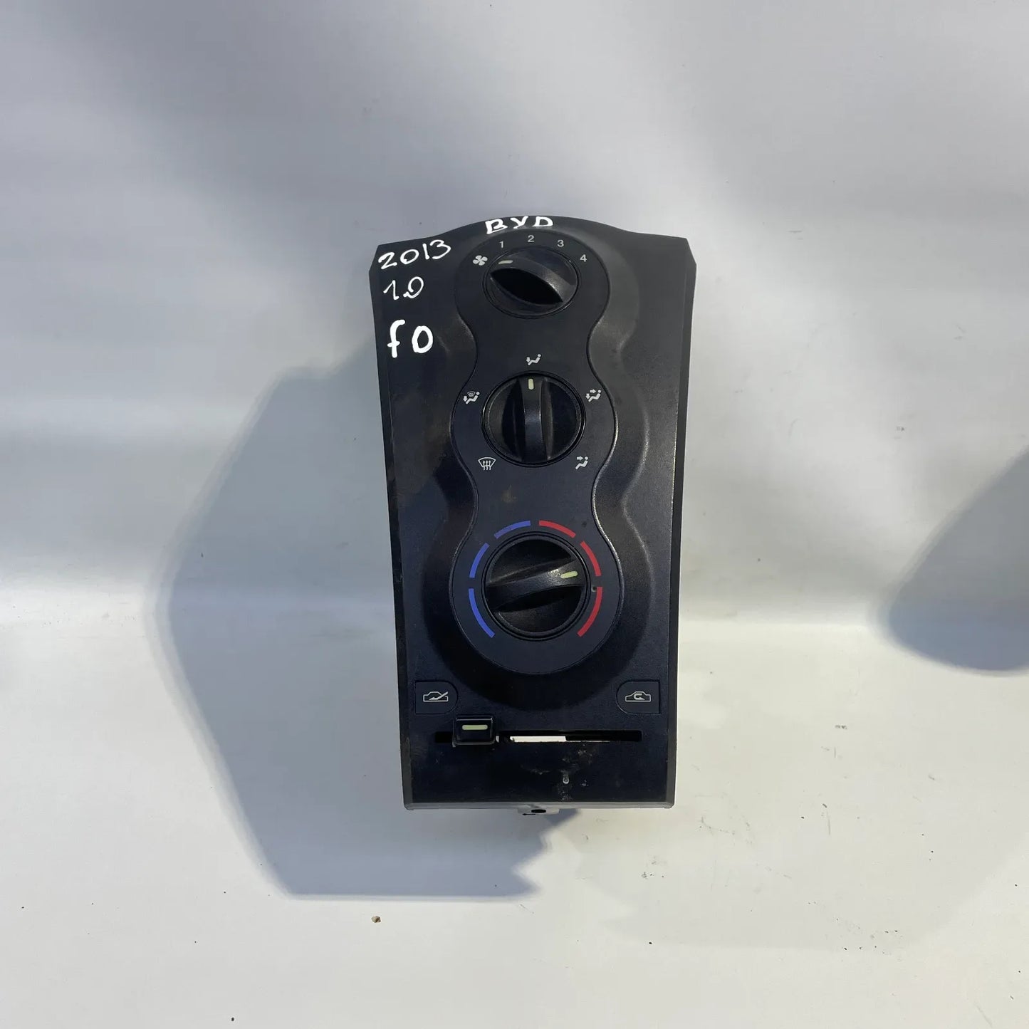 PANEL CALEFACCION BYD F0 2013