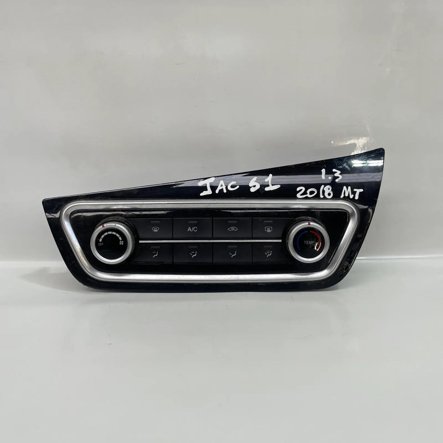 PANEL CALEFACCION JAC S1 2018 - 1.3