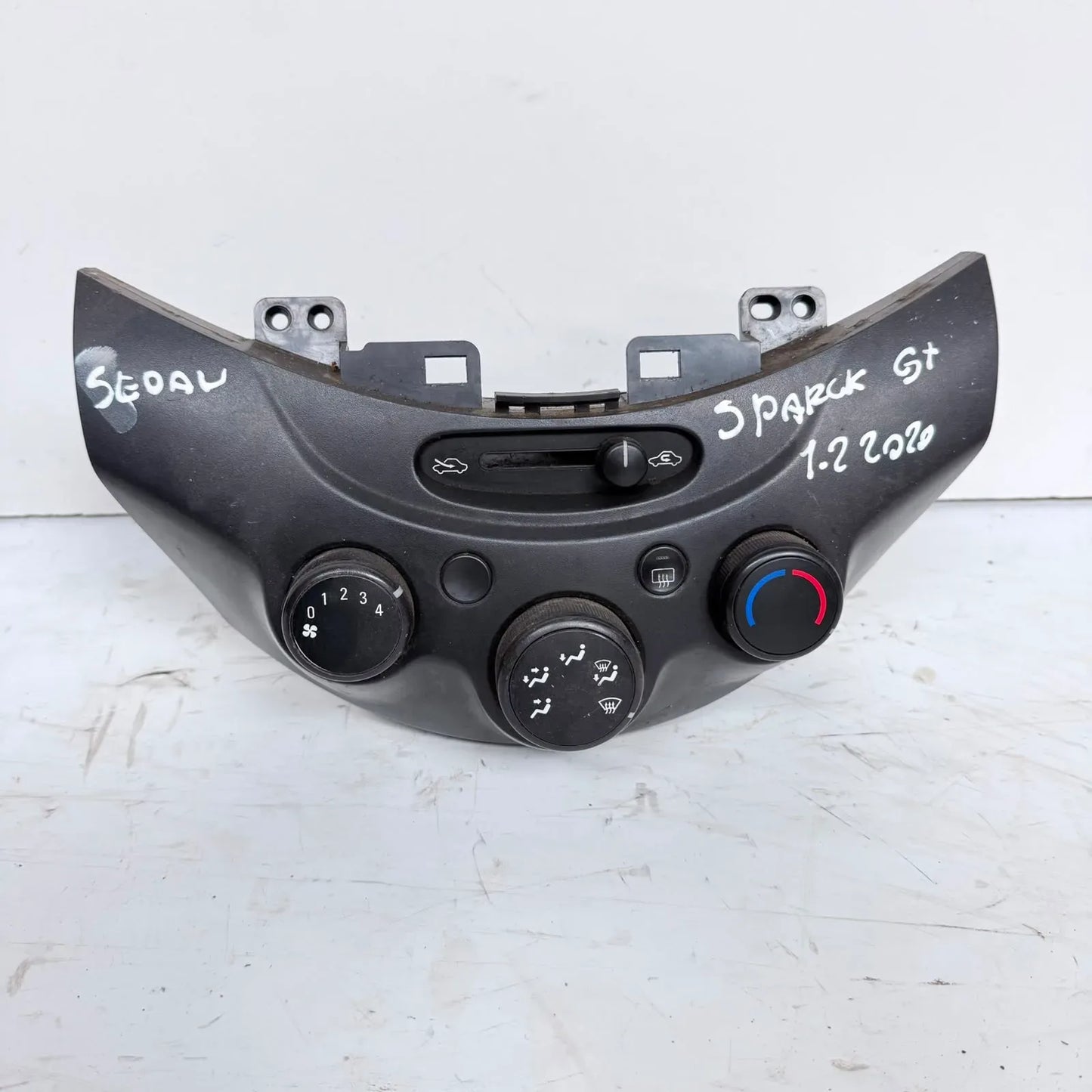 PANEL CALEFACCION Chevrolet Spark GT 2020 - 1.2