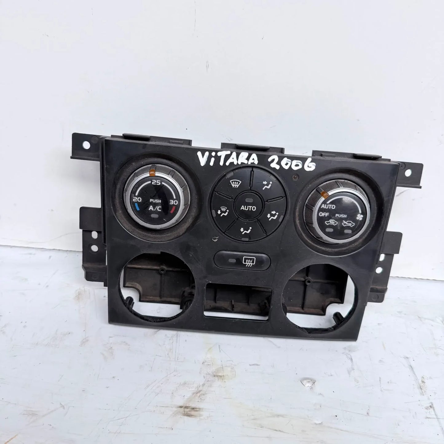 PANEL CALEFACCION Suzuki Vitara 2006