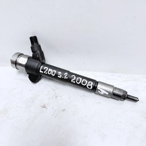 Inyector Mitsubishi L200 2008 - 3.2 4x2 Diesel Mecánico