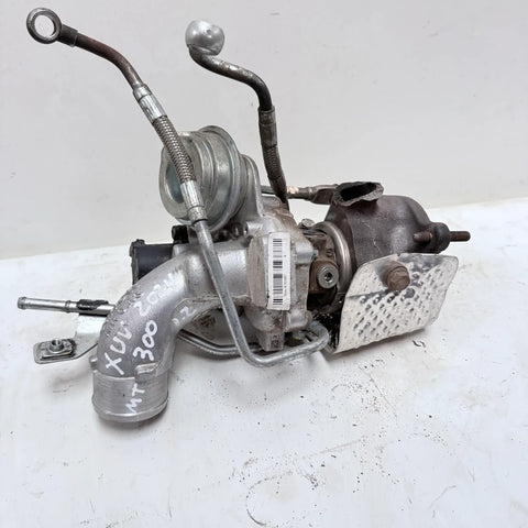 Turbo Mahindra XUV300 2024 - 2.2 4x2 Bencina Mecánico