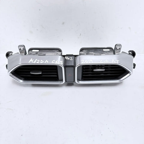 BISEL CON DIFUSOR DE AIRE Mazda Cx5 2019 - 2.0 4x2 Bencina Automático