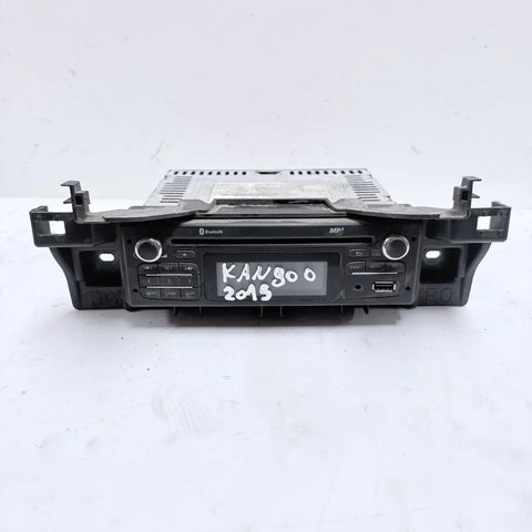 Radio Renault Kangoo 2015 - 4x2 Bencina Mecánico