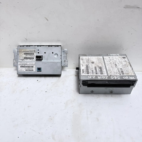Radio Volvo S60 2019 - 2.0 4x2 Diesel Mecánico