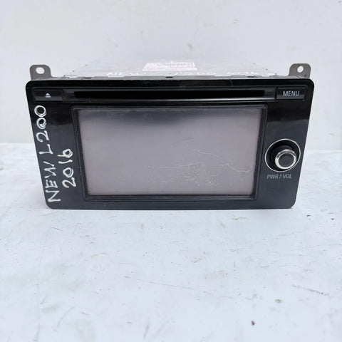 Radio Mitsubishi L200 2016 - 4x2 Bencina Mecánico