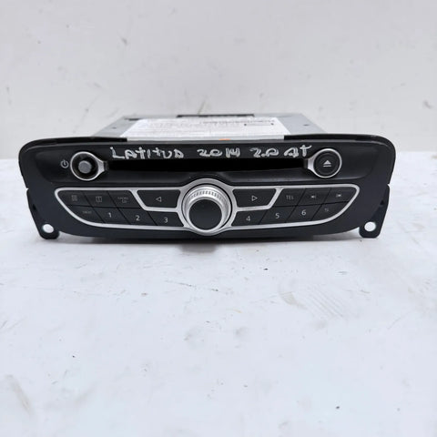 Radio Renault Latitude 2014 - 2.0 4x2 Bencina Automático