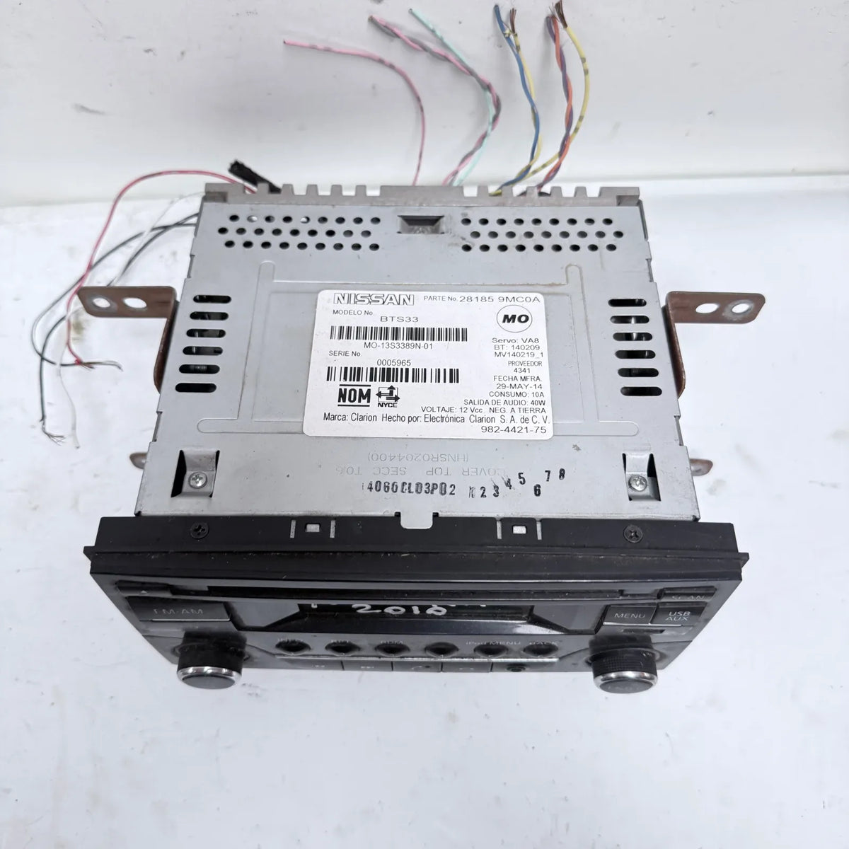 Radio Nissan Navara 2010 - 4x2 Bencina Mecánico