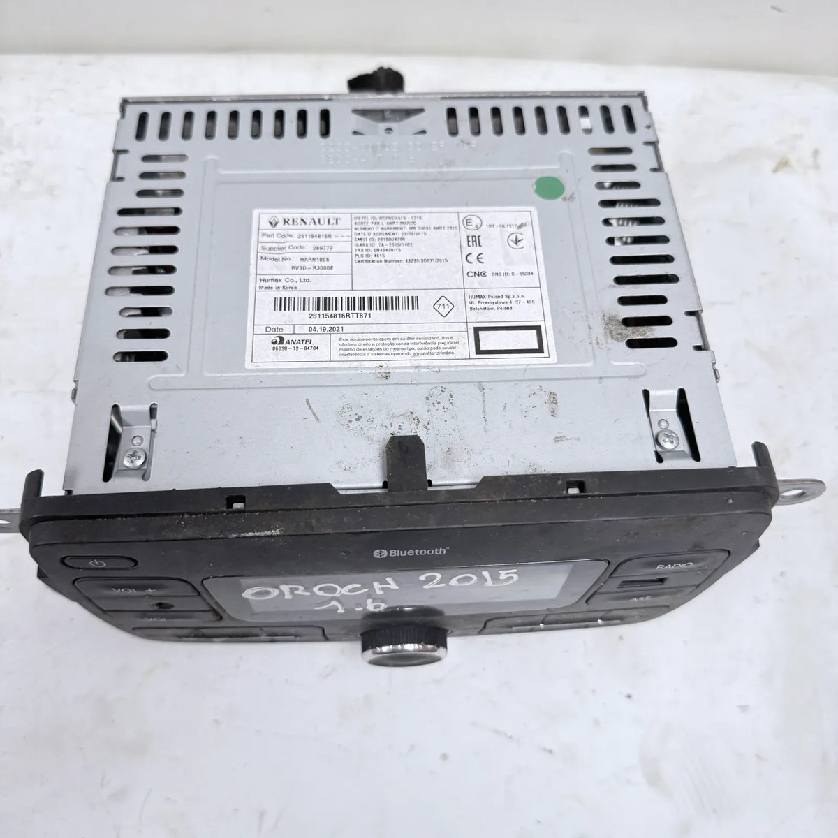 Radio Renault OROCH 2015 - 1.6 4x2 Bencina Mecánico