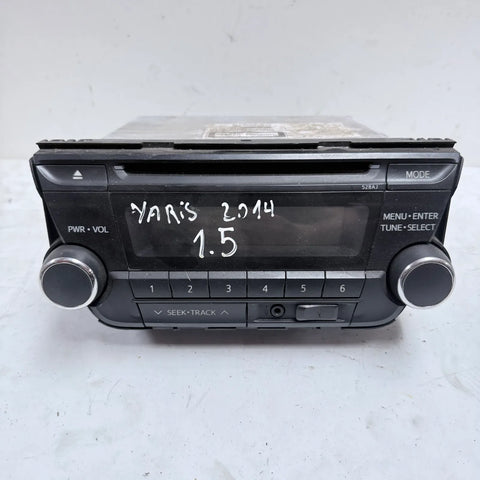 Radio Toyota Yaris 2014 - 1.5 4x2 Bencina Mecánico