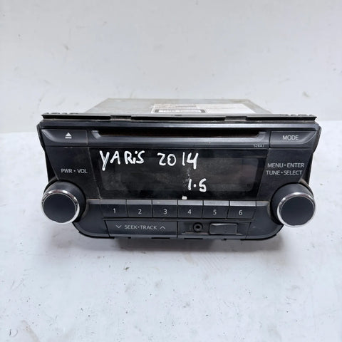 Radio Toyota Yaris 2014 - 1.5 4x2 Bencina Mecánico