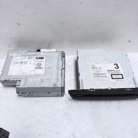 Radio Mazda 3 2015 - 2.0 4x2 Bencina Mecánico