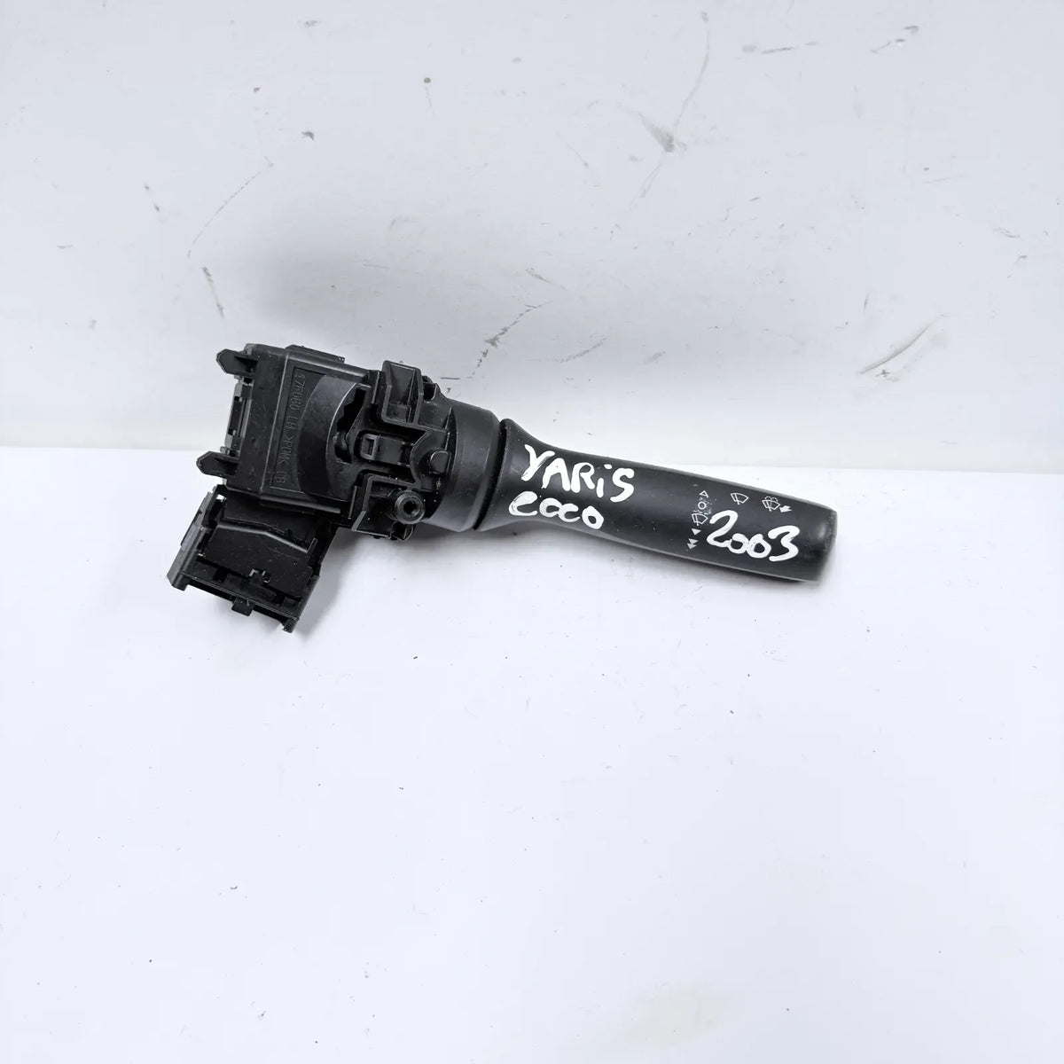 TELECOMANDO LIMPIAPARABRISAS Toyota Yaris Ecco 2003 - 4x2 Bencina Mecánico