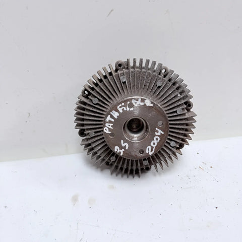 ASPA CON VISCOSO Nissan Pathfinder 2004 - 3.5 4x2 Bencina Automático