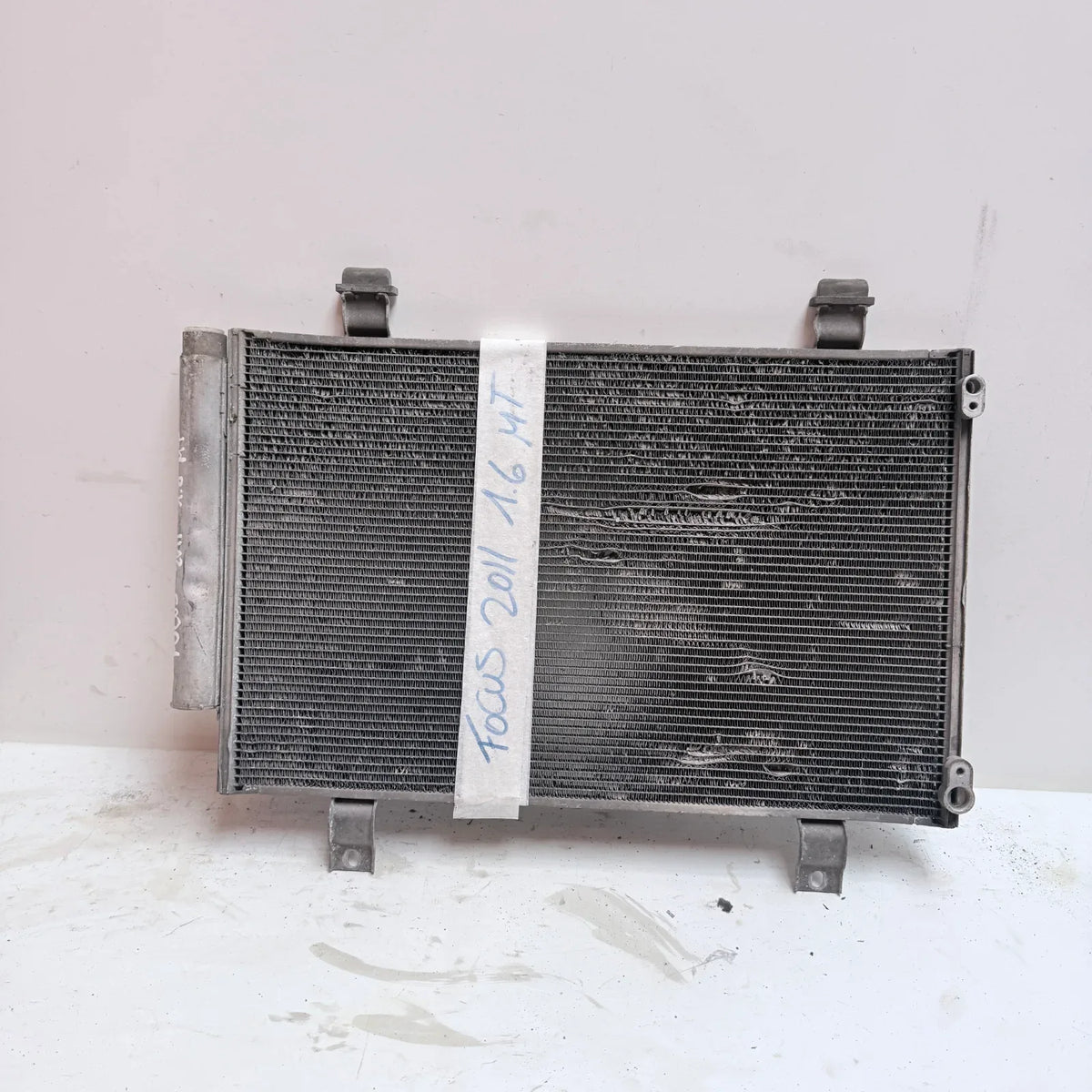 CONDENSADOR Ford Focus 2011 - 1.6 4x2 Bencina Mecánico