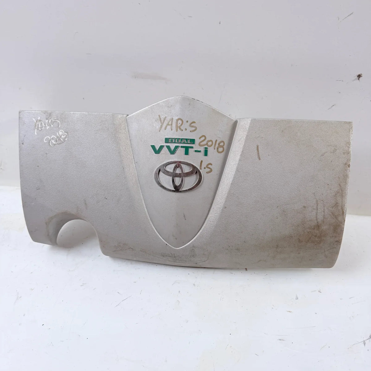 CUBRE MOTOR Toyota Yaris 2018 - 1.5 4x2 Bencina Mecánico