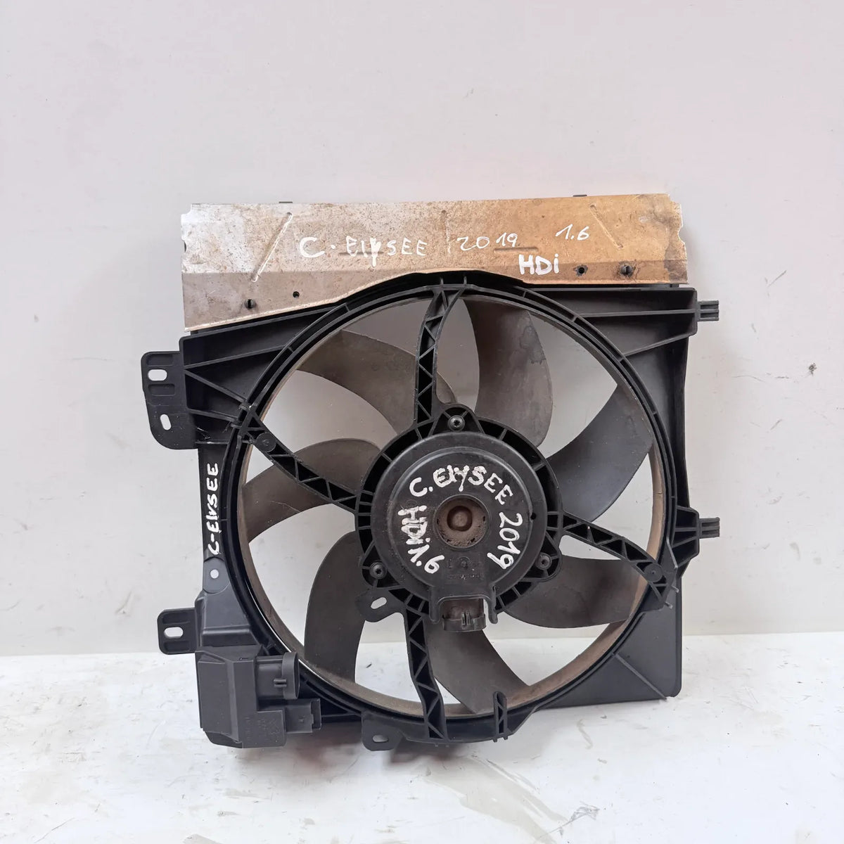 ELECTROVENTILADOR Citroen C-ELYSÉE 2019 - 1.6 4x2 Diesel Mecánico