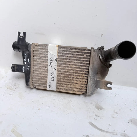 Intercooler Mitsubishi NEW L200 2020 - 2.4 4x2 Diesel Mecánico