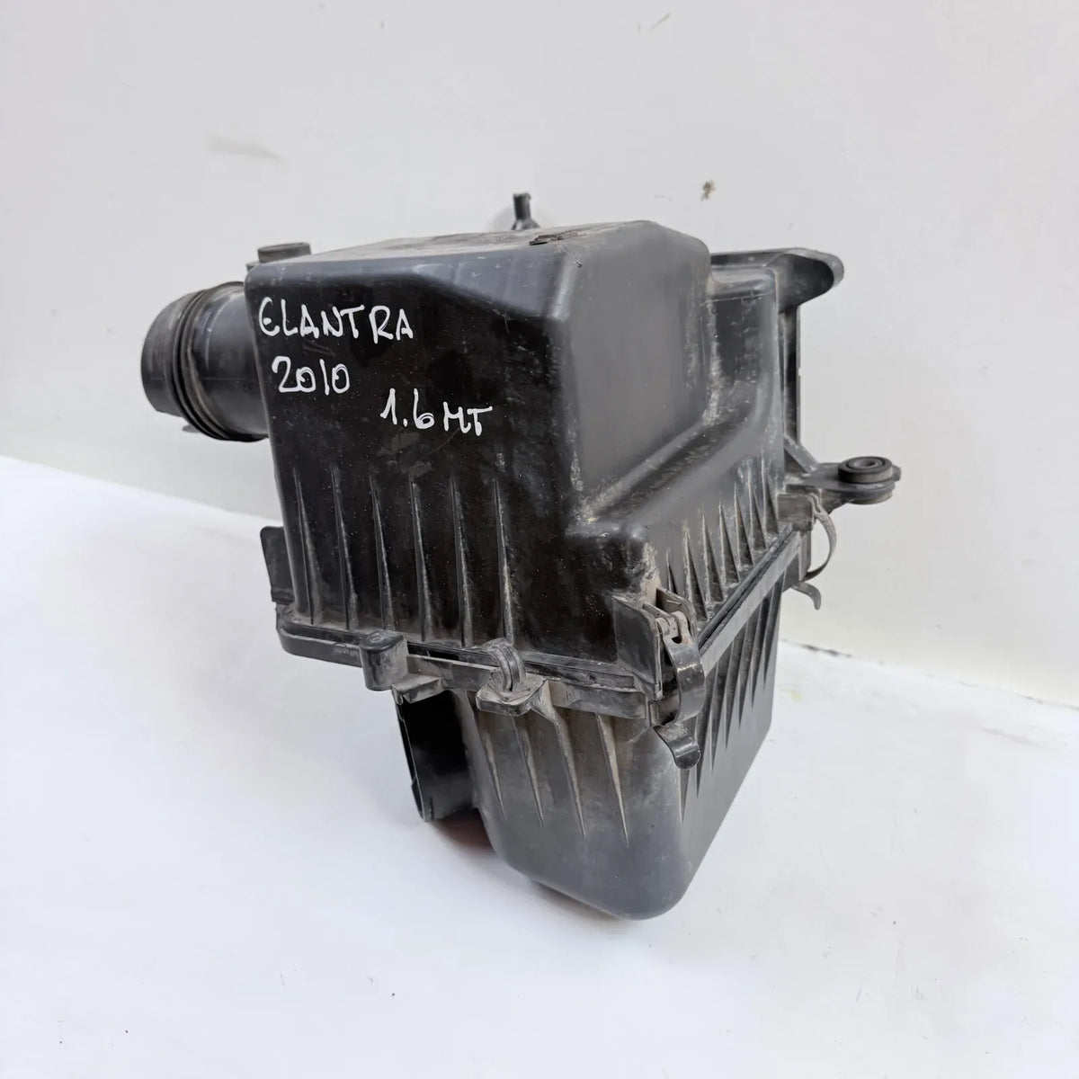 PORTAFILTRO DE AIRE Hyundai Elantra 2010 - 1.6 4x2 Bencina Mecánico