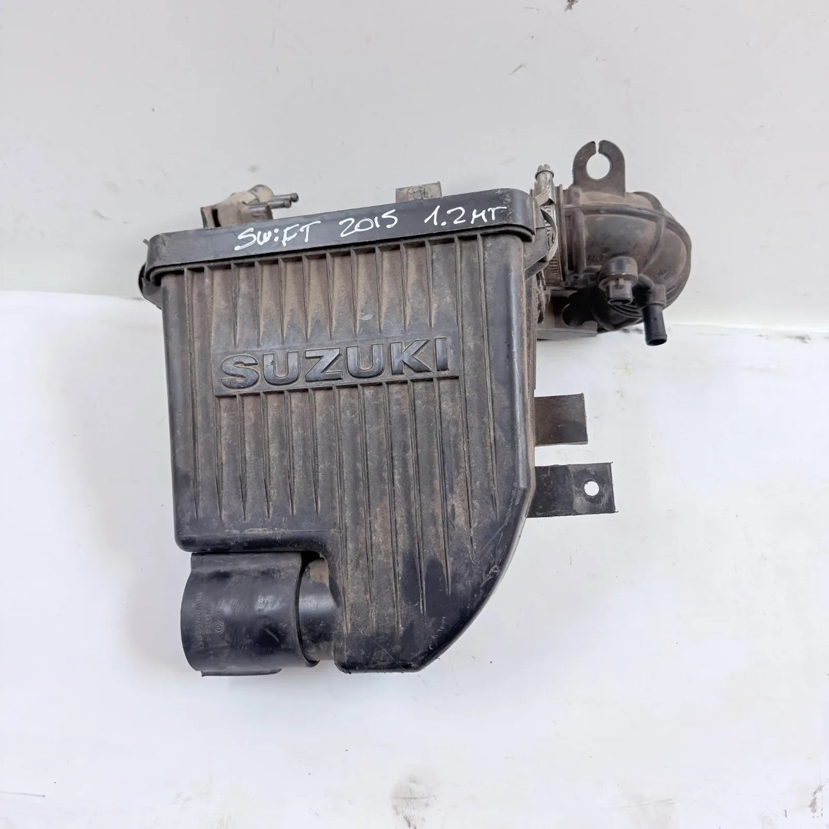 PORTAFILTRO DE AIRE Suzuki Swift 2015 - 1.2 4x2 Bencina Mecánico