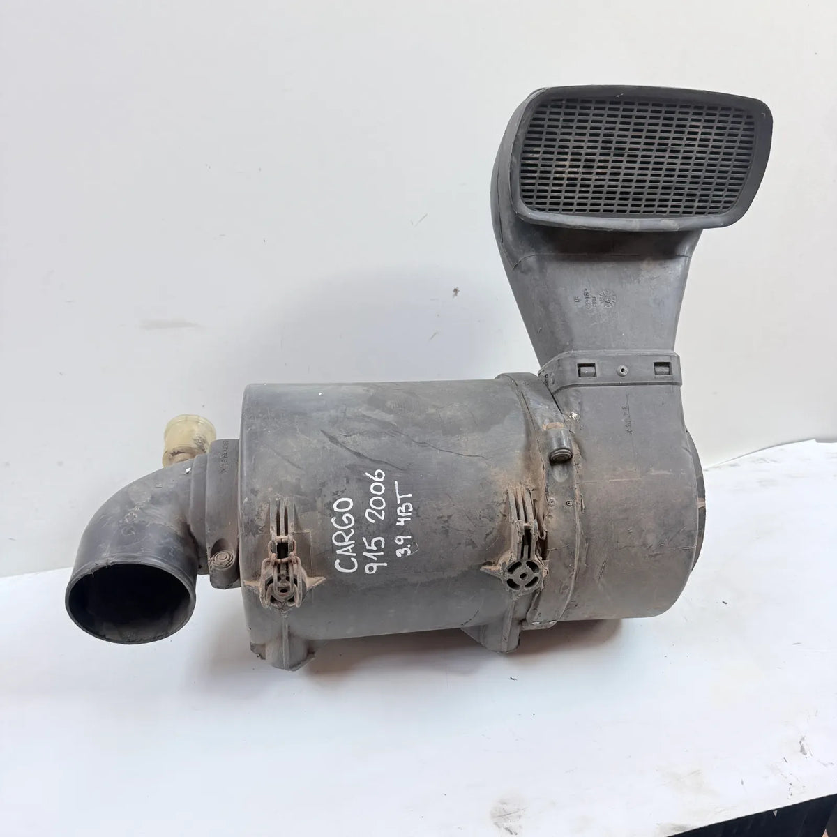 PORTAFILTRO DE AIRE Ford CARGO 915 2006 - 3.9 4x2 Diesel Mecánico