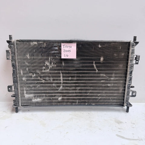 RADIADOR Ford Fiesta 2005 - 1.6 4x2 Bencina Mecánico